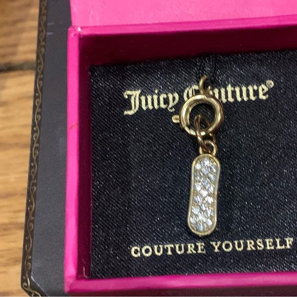 Juicy Couture Silver Crystal Skateboard Charm New in Box - Picture 3 of 3
